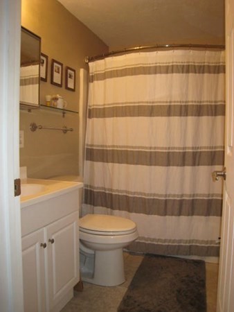 35 Bayberry Drive, Unit 35 Worcester, MA 01607 - Photo 16 of 22