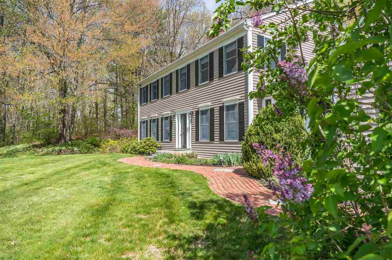 2 Dalkeith Road Hollis, NH 03049 - Photo 39 of 40