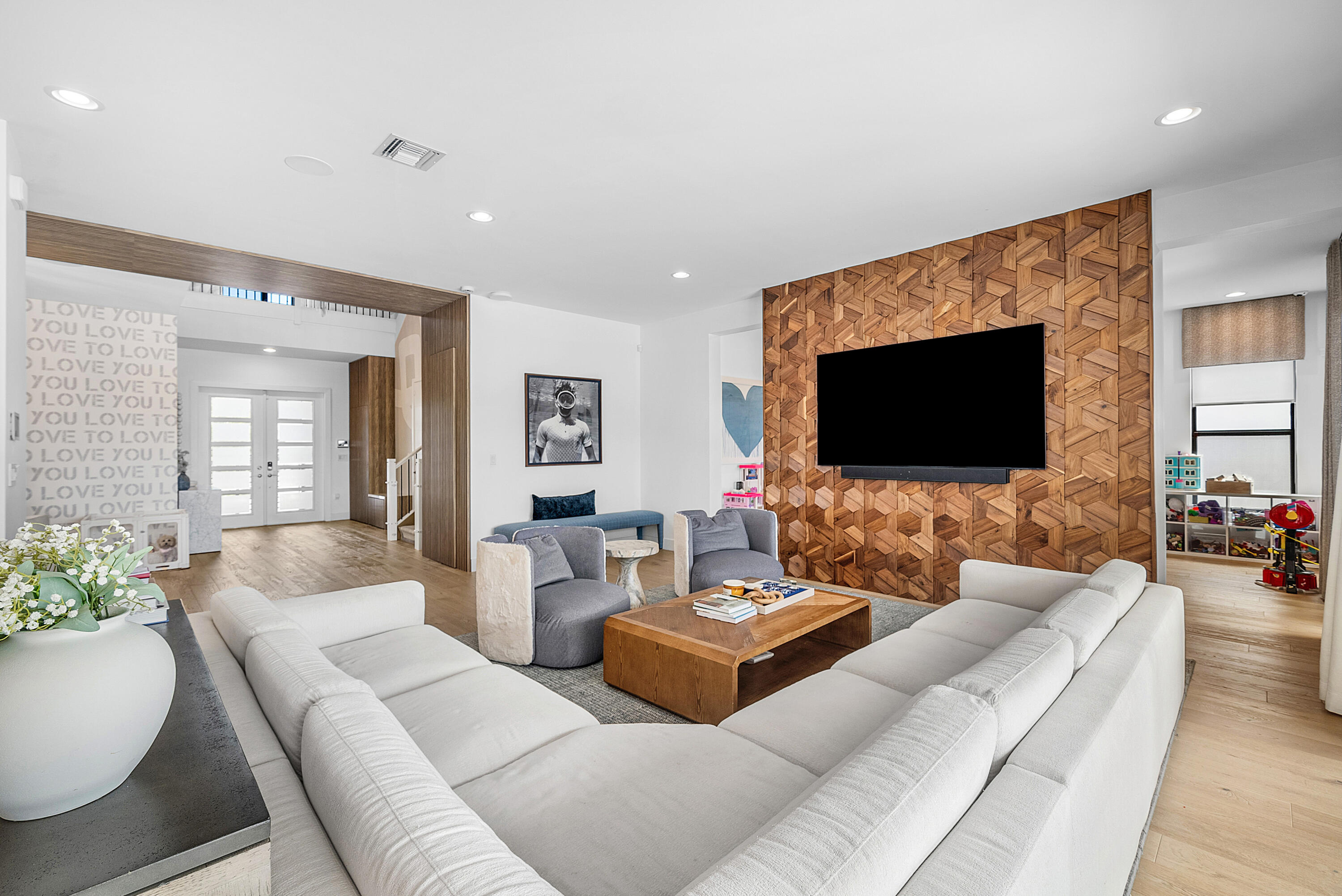 17099 Watersprite Lakes Road Boca Raton, FL 33496 - Photo 20 of 100 Family Room