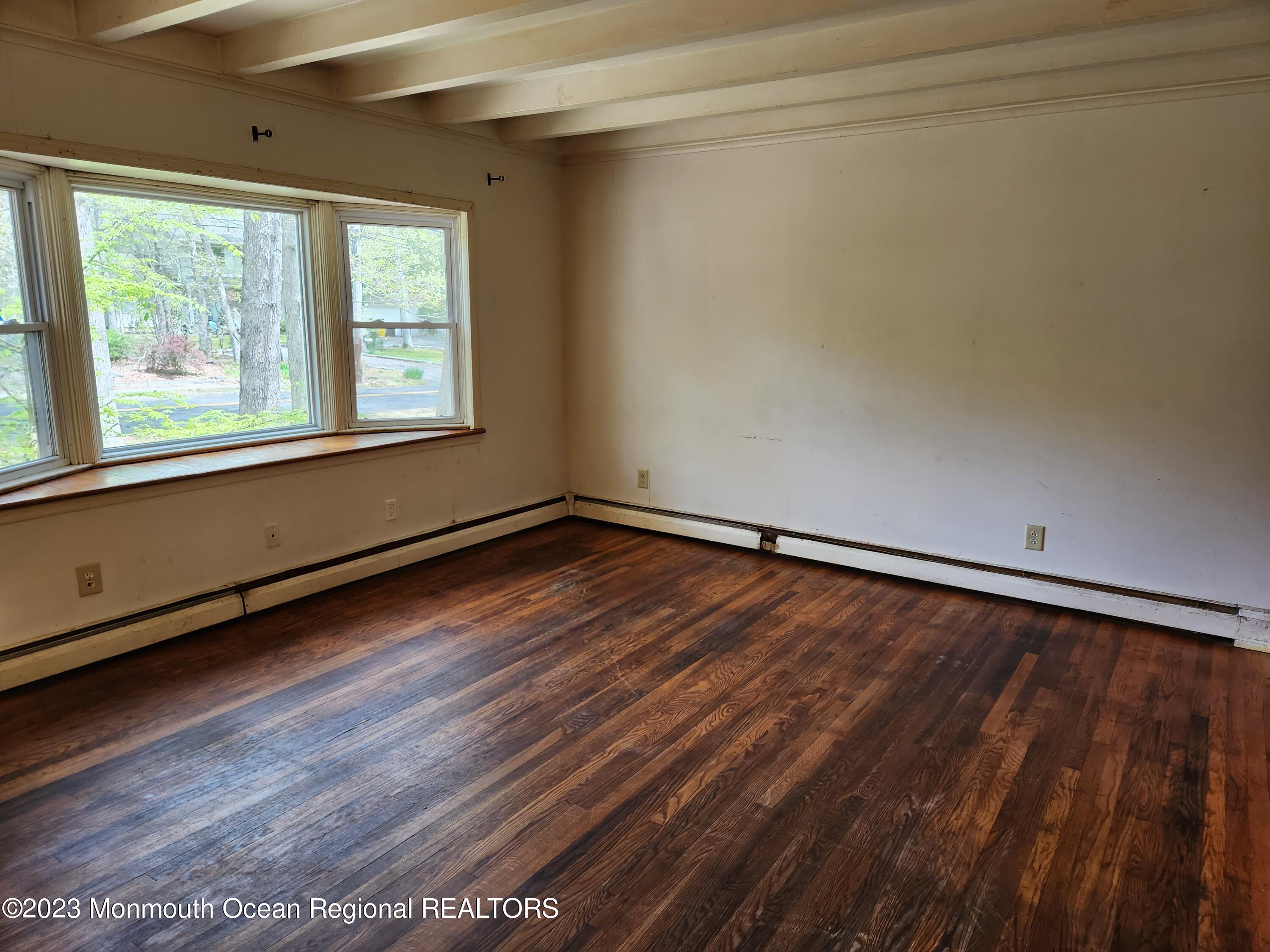 725 Green Valley Road Jackson, NJ 08527 - Photo 3 of 11 20230507_123222