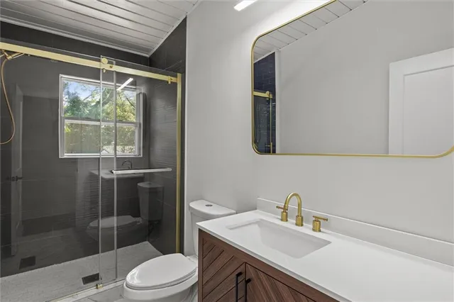 $550,900 | 3333 Thornewood Drive, Atlanta, GA 30340