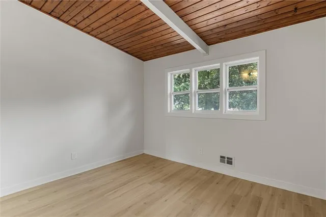 $550,900 | 3333 Thornewood Drive, Atlanta, GA 30340