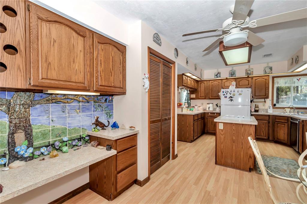 18012 Southwest 68th Loop Dunnellon, FL 34432 - Photo 19 of 55