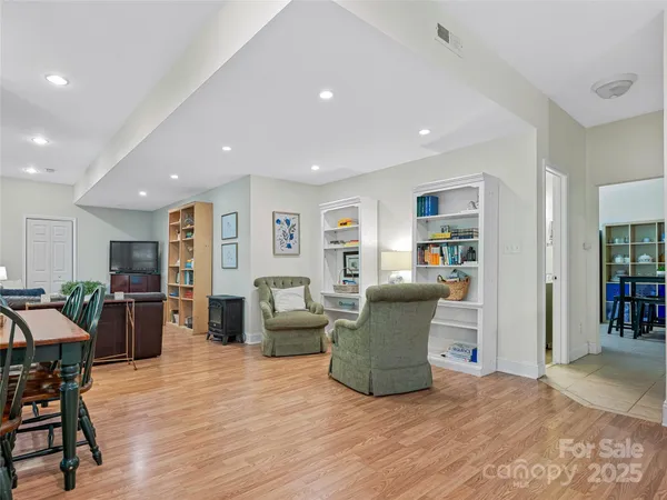 $799,000 | 113 Ballantree Drive, Asheville, NC 28803