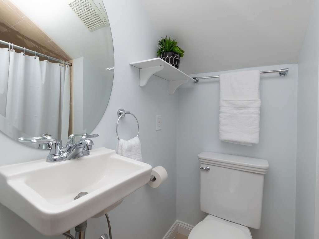 40 Orchardhill Road, Unit 2 Boston, MA 02130 - Photo 22 of 29 Gallery Image 22