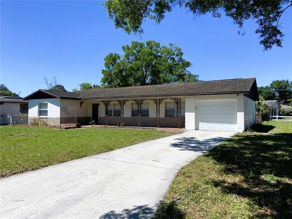 $2,200 | 7306 Kingsbury Circle, Tampa, FL 33610