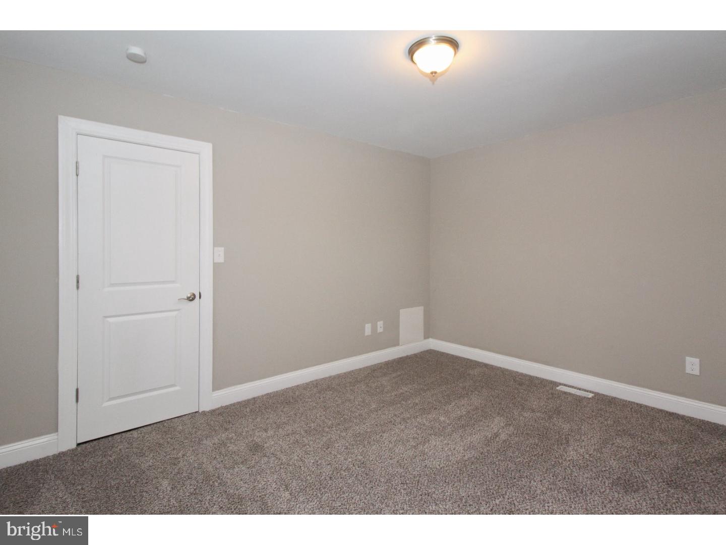 12 Stratford Road Clementon, NJ 08021 - Photo 19 of 25