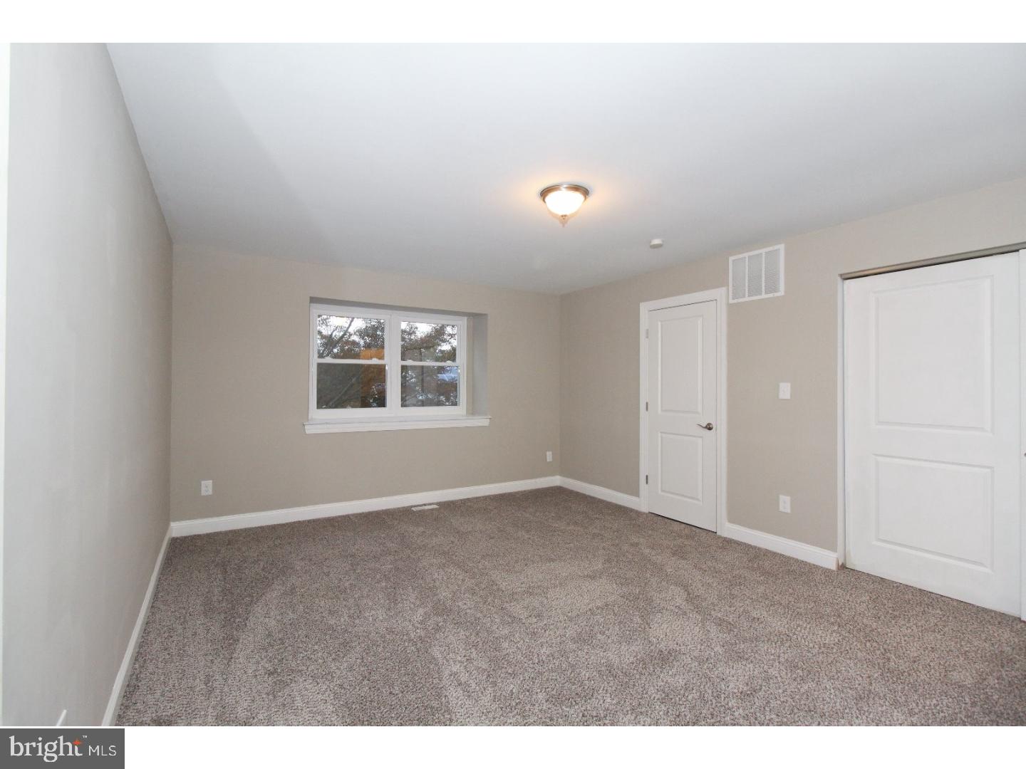 12 Stratford Road Clementon, NJ 08021 - Photo 23 of 25