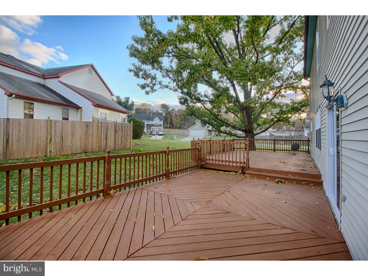 12 Stratford Road Clementon, NJ 08021 - Photo 4 of 25