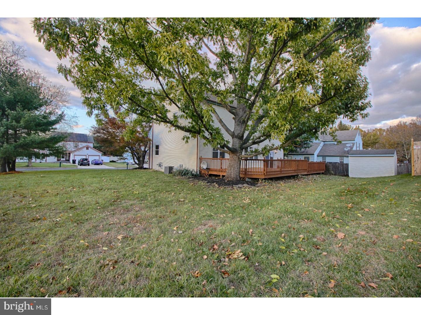 12 Stratford Road Clementon, NJ 08021 - Photo 5 of 25