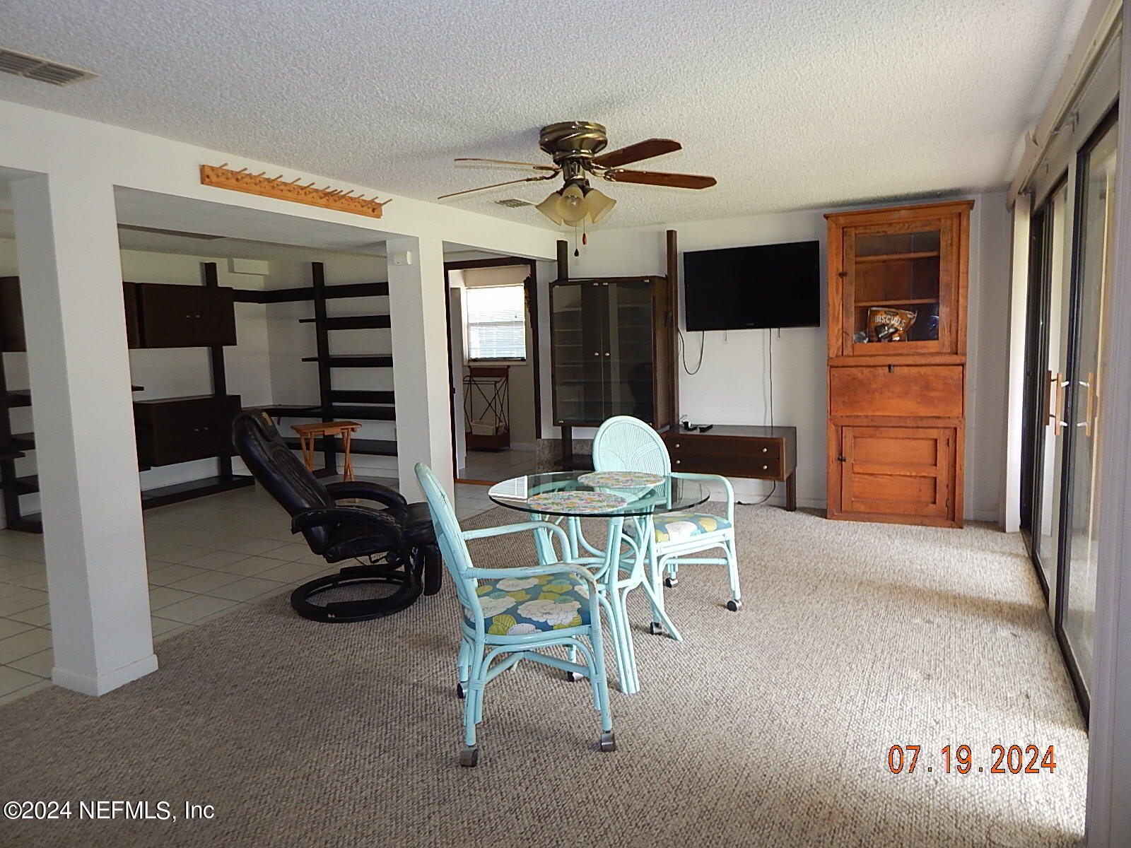 116 River Road Satsuma, FL 32189 - Photo 36 of 43 First floor great room