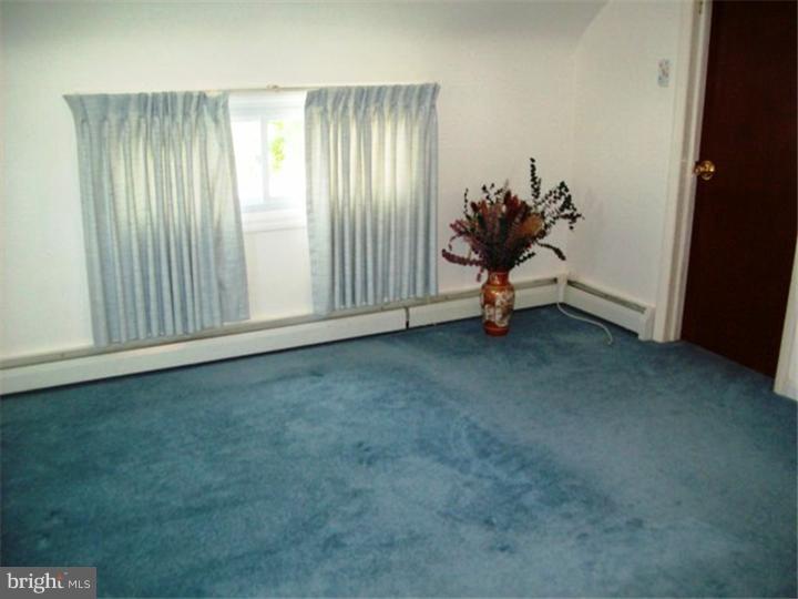 892 Buchert Road Pottstown, PA 19464 - Photo 6 of 25 Gallery Image 6
