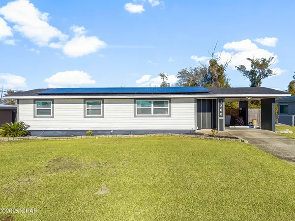$2,300 | 1208 Yale Avenue, Unit 1208, Panama City, FL 32405