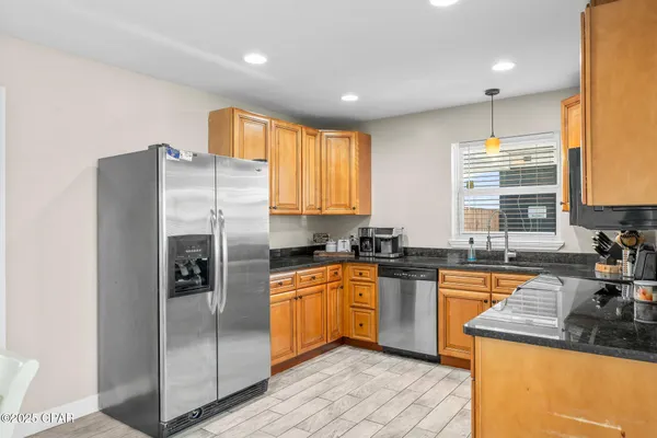 $2,300 | 1208 Yale Avenue, Unit 1208, Panama City, FL 32405