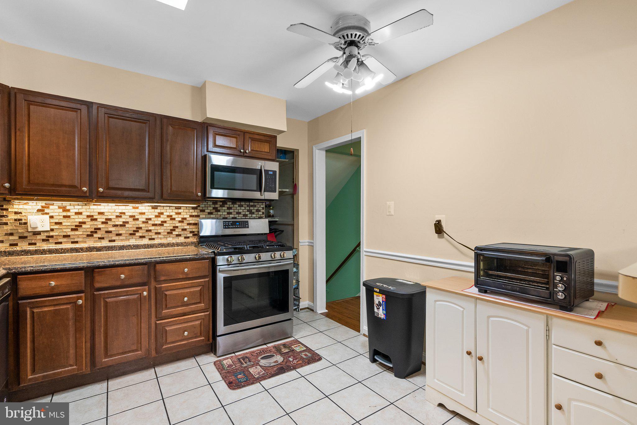 2617 Higbee Road Adelphi, MD 20783 - Photo 9 of 36