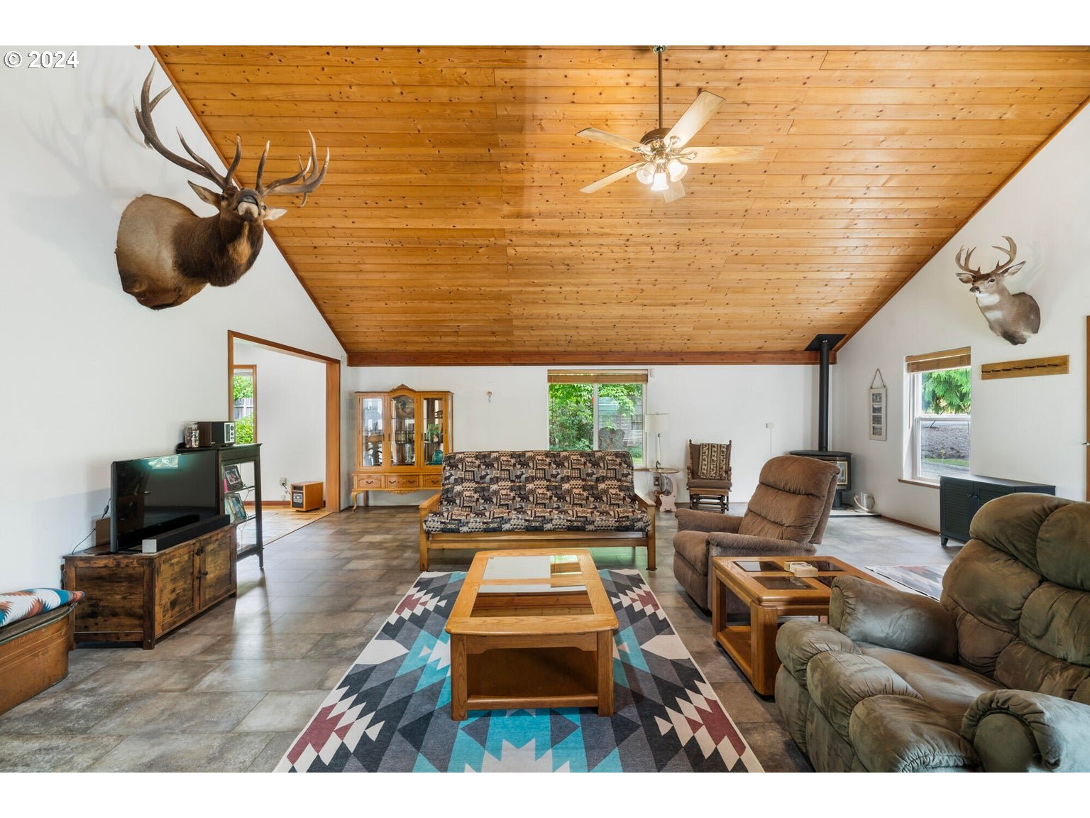 21975 Blaine Road Beaver, OR 97108 - Photo 8 of 46 Gallery Image 8