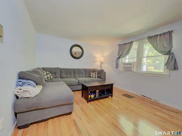 $350,000 | 173 Westford Hill Road, Ashford, CT 06278