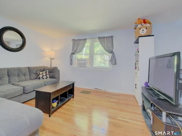 $350,000 | 173 Westford Hill Road, Ashford, CT 06278