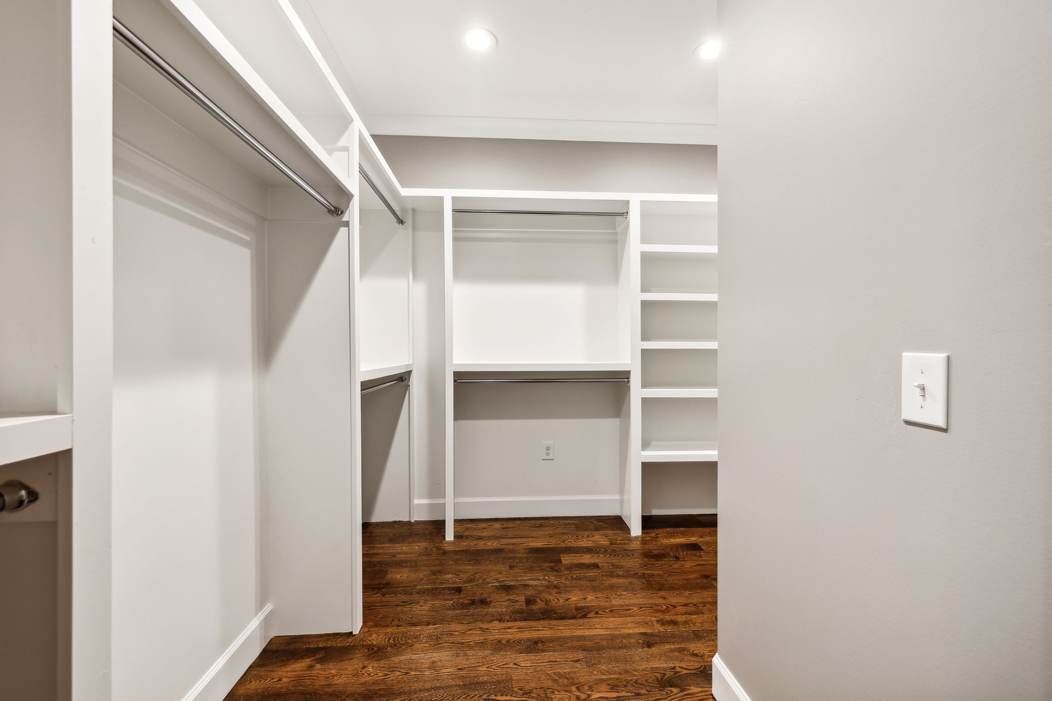 2720 Carousel Drive Murfreesboro, TN 37128 - Photo 28 of 53 master closet