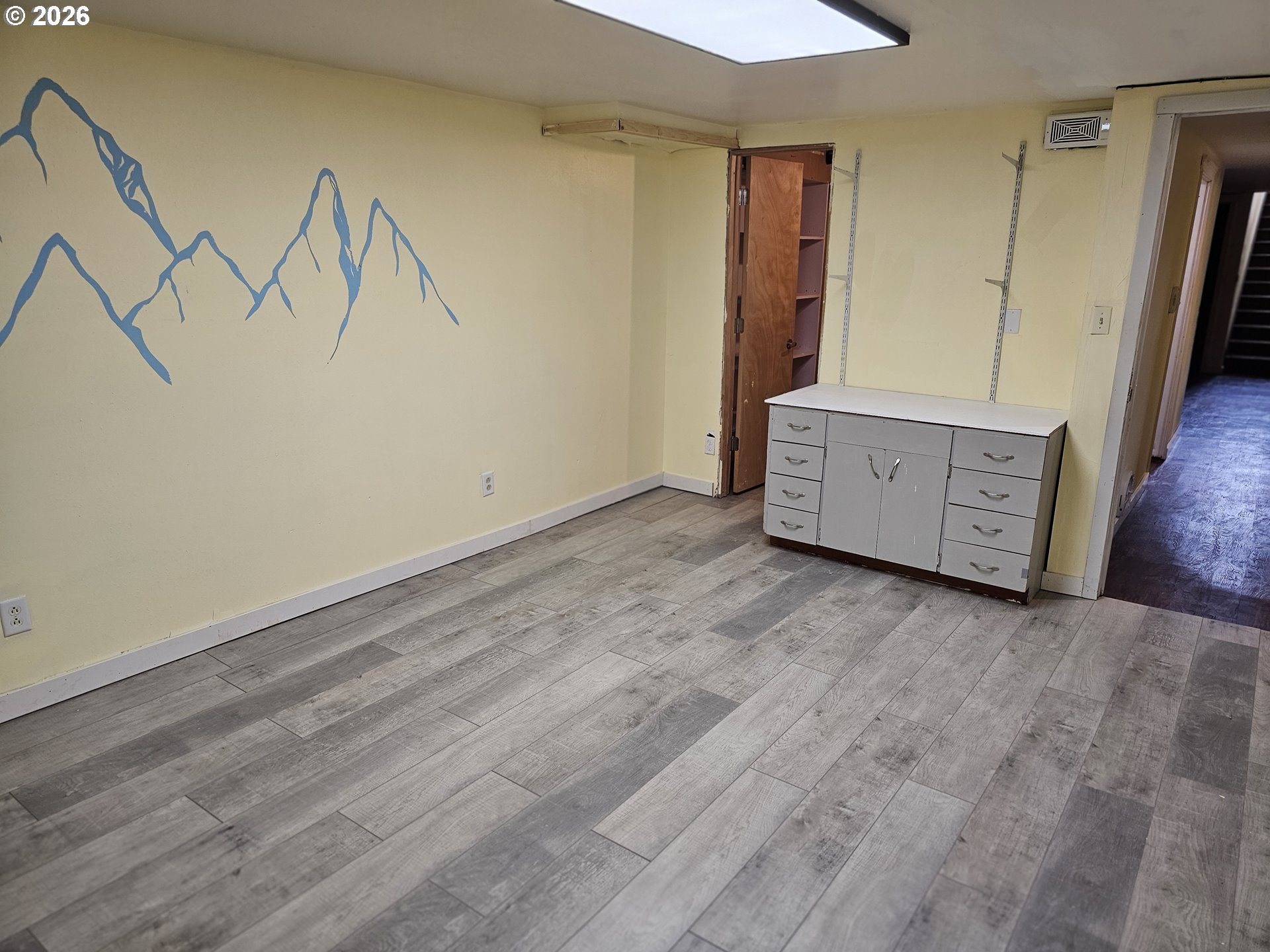 243 North Shepherd Road Washougal, WA 98671 - Photo 16 of 39 Staircase