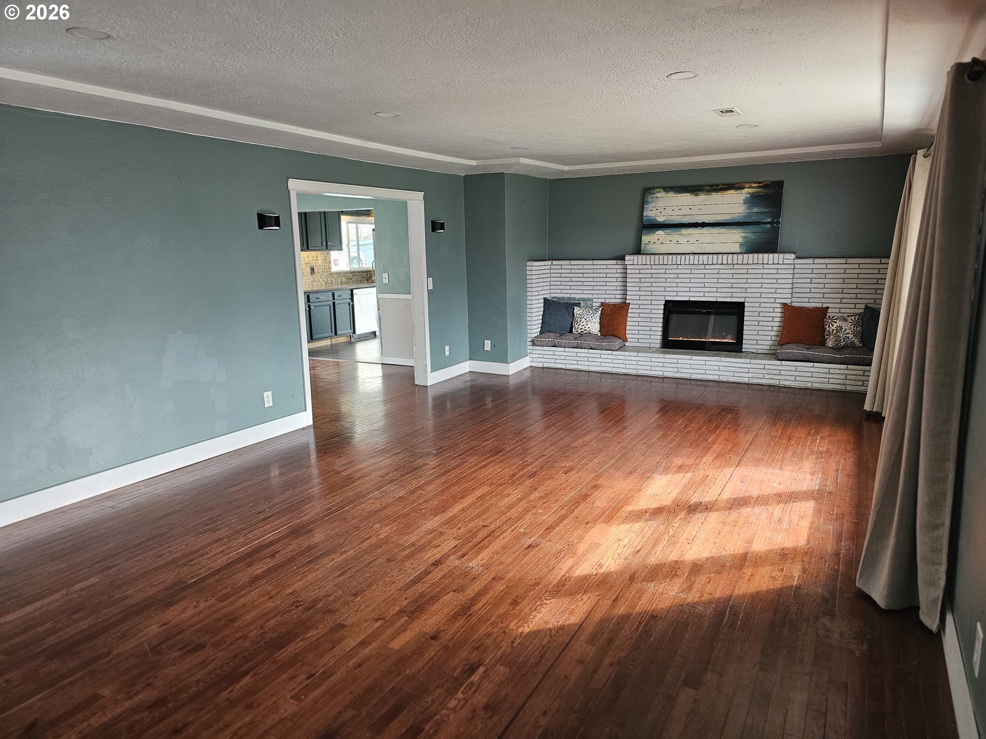 243 North Shepherd Road Washougal, WA 98671 - Photo 5 of 39 Entrance/Foyer