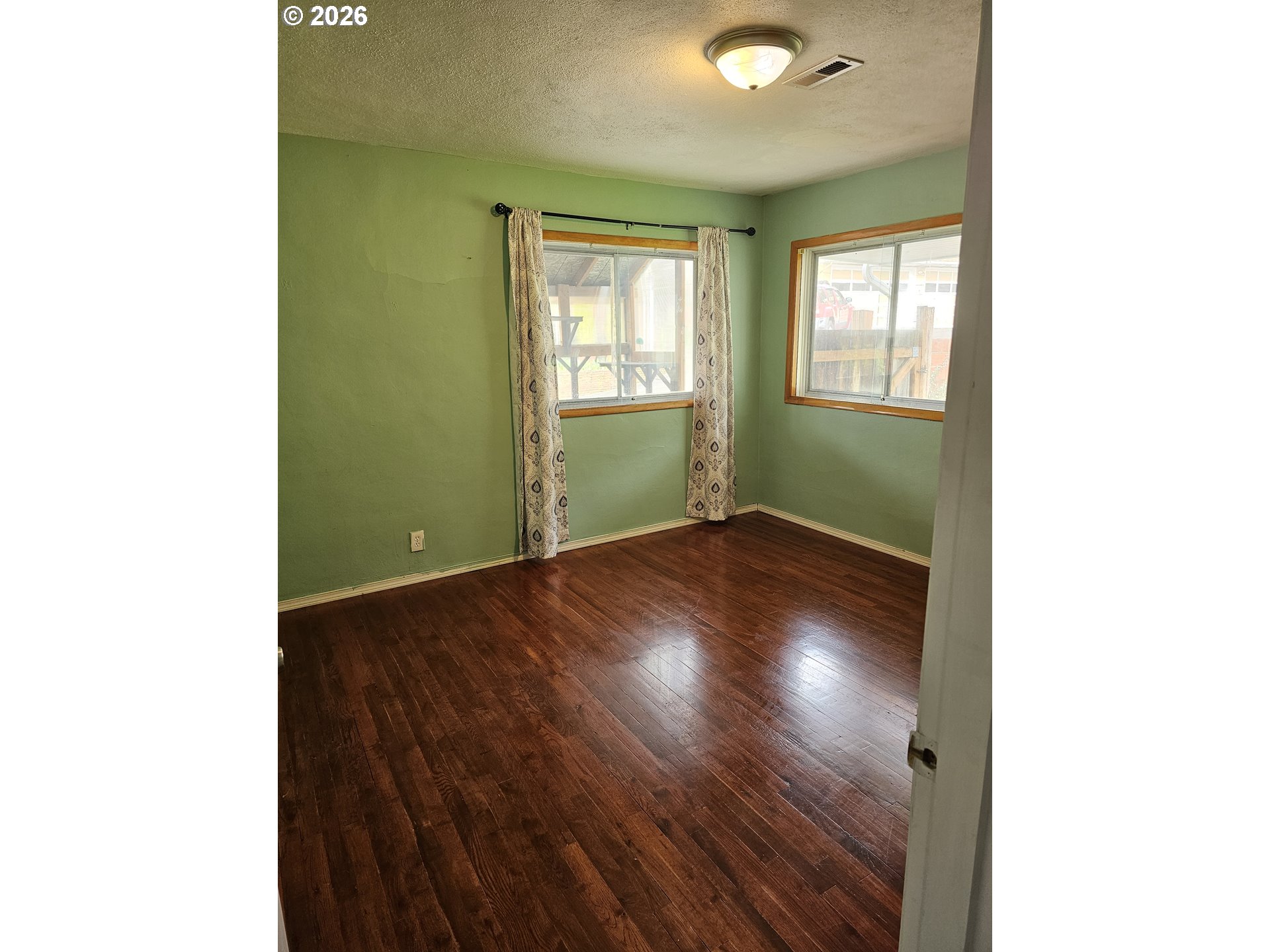 243 North Shepherd Road Washougal, WA 98671 - Photo 7 of 39