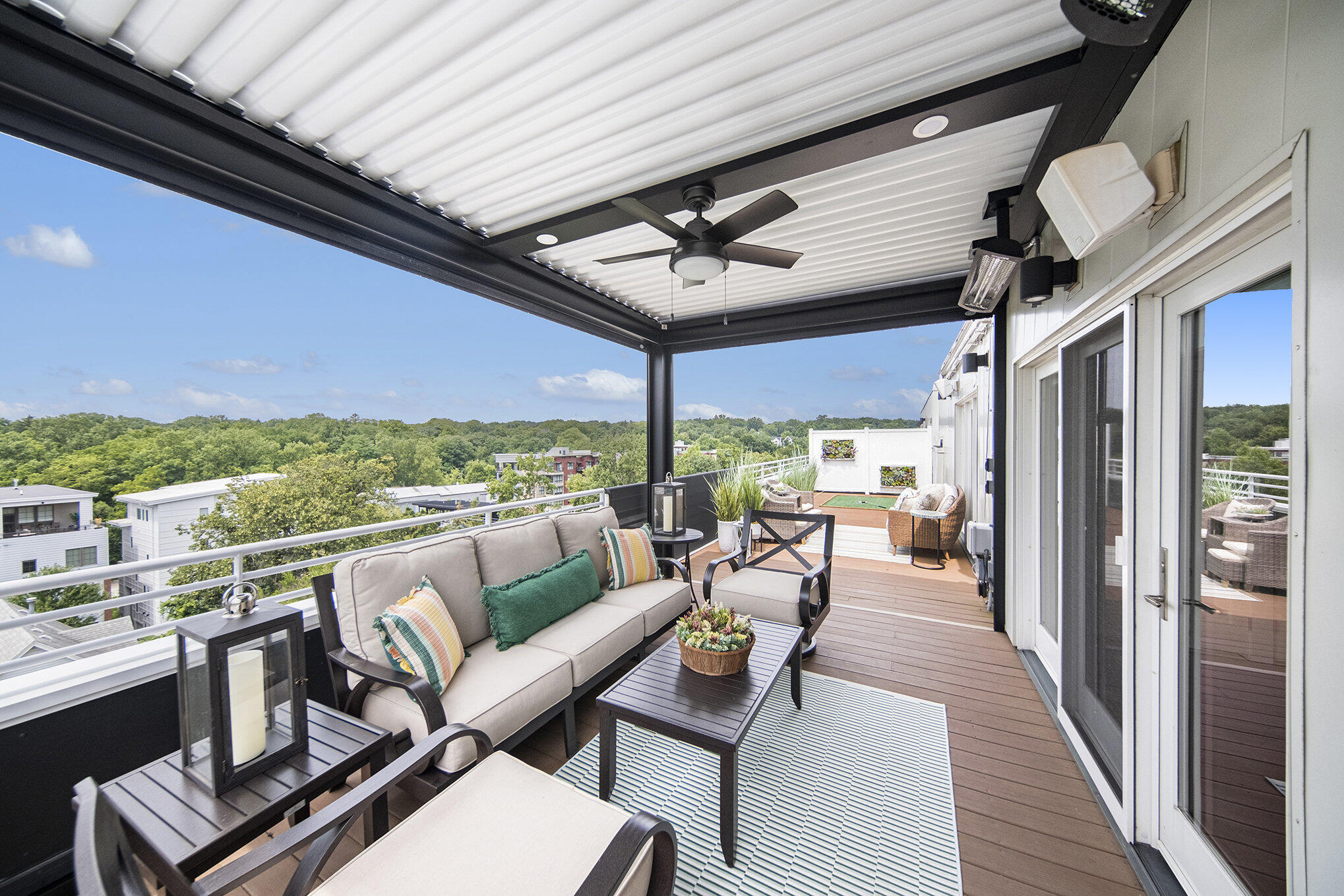 121 West Kingsley Street, Unit 502 Ann Arbor, MI 48104 - Photo 23 of 31 121 Kingsley West #502