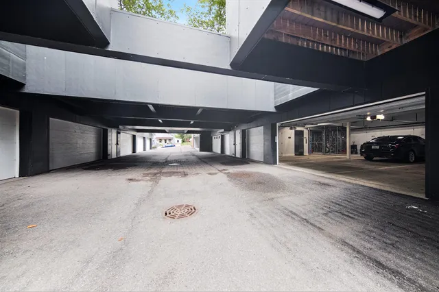 $9,500 | 121 West Kingsley Street, Unit 502, Ann Arbor, MI 48104