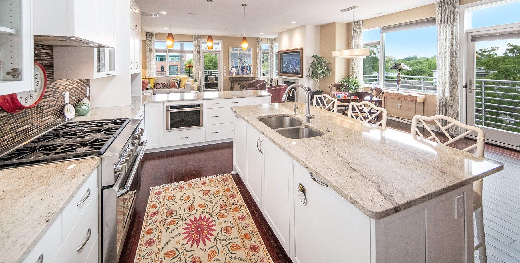 121 West Kingsley Street, Unit 502 Ann Arbor, MI 48104 - Photo 7 of 31 121 Kingsley West #502