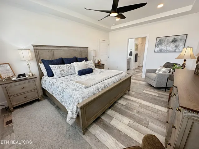 $565,000 | 276 Lochmere Drive, Morristown, TN 37814