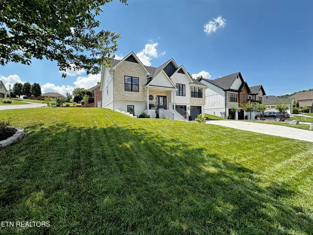 $565,000 | 276 Lochmere Drive, Morristown, TN 37814