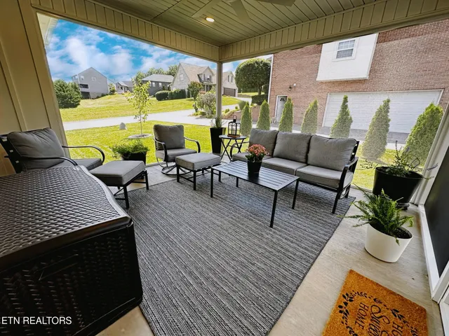 $565,000 | 276 Lochmere Drive, Morristown, TN 37814