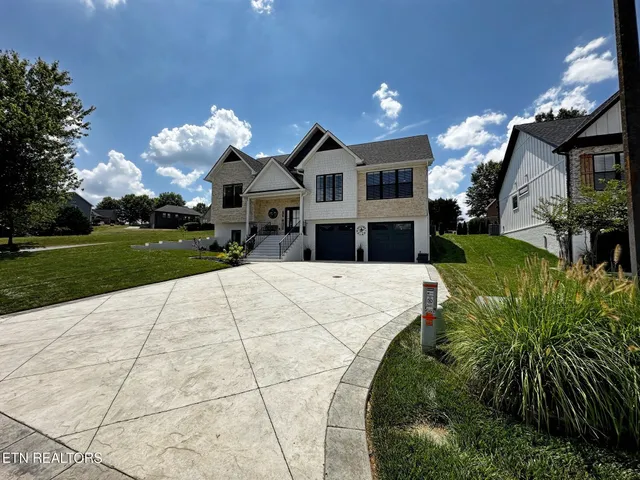 $565,000 | 276 Lochmere Drive, Morristown, TN 37814