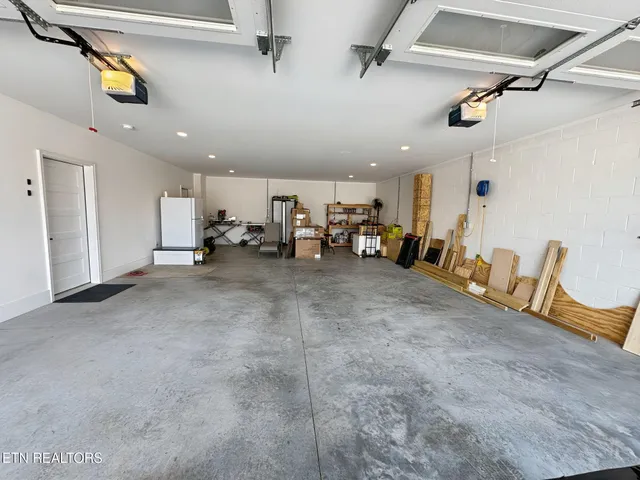 $565,000 | 276 Lochmere Drive, Morristown, TN 37814