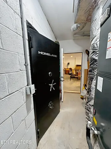 $565,000 | 276 Lochmere Drive, Morristown, TN 37814