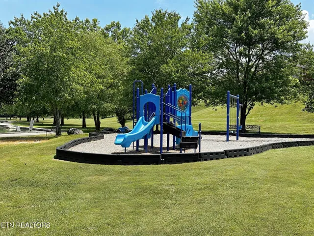 $565,000 | 276 Lochmere Drive, Morristown, TN 37814