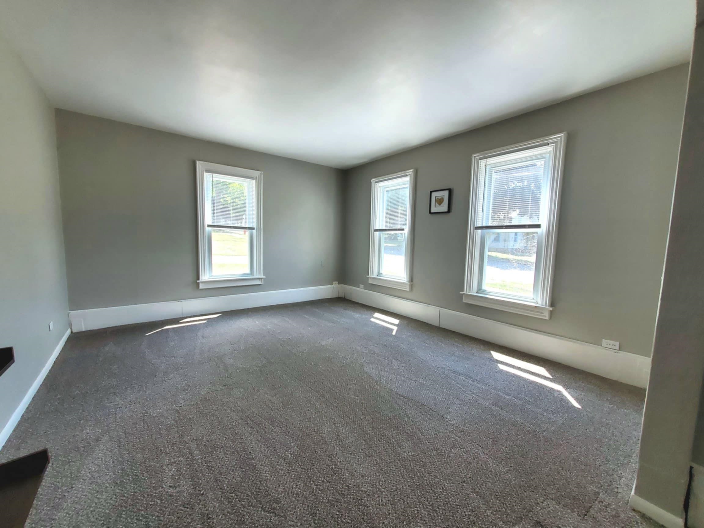 262 North Wisconsin Street Berlin, WI 54923 - Photo 10 of 30