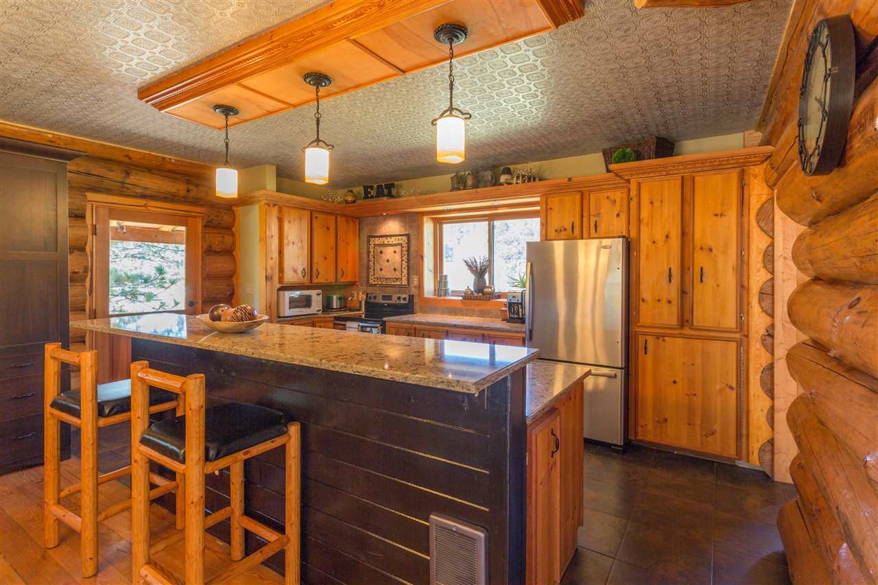 202 Camden Road Elk, WA 99009 - Photo 6 of 20