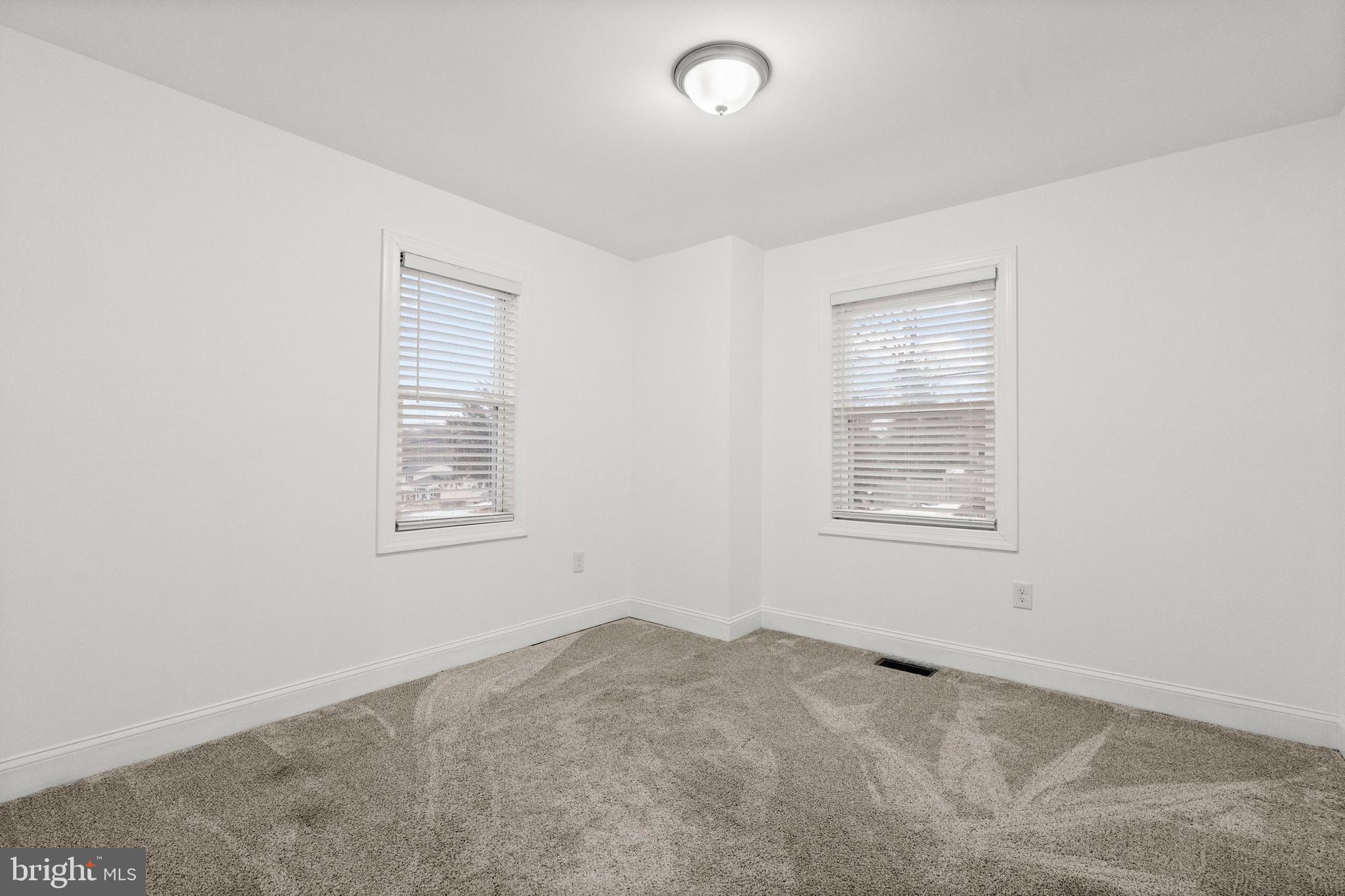 7922 Babikow Road Rosedale, MD 21237 - Photo 18 of 28