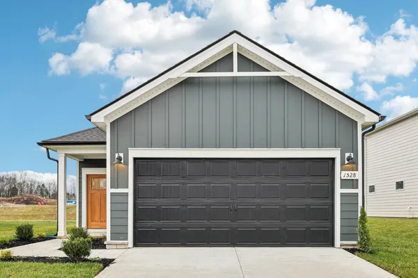 $387,990 | 1528 Bear Branch Trace, Columbia, TN 38401