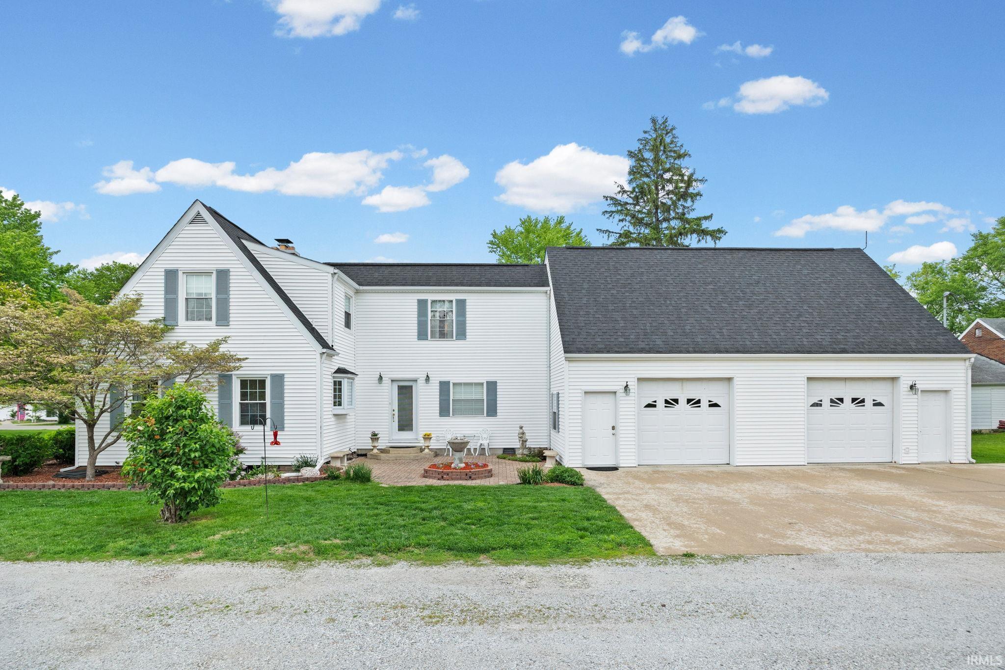 209 North Connelly Street Delphi, IN 46923 - Photo 3 of 36