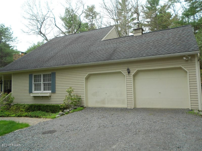 142 Mountain Springs Road Milford, PA 18337 - Photo 4 of 6