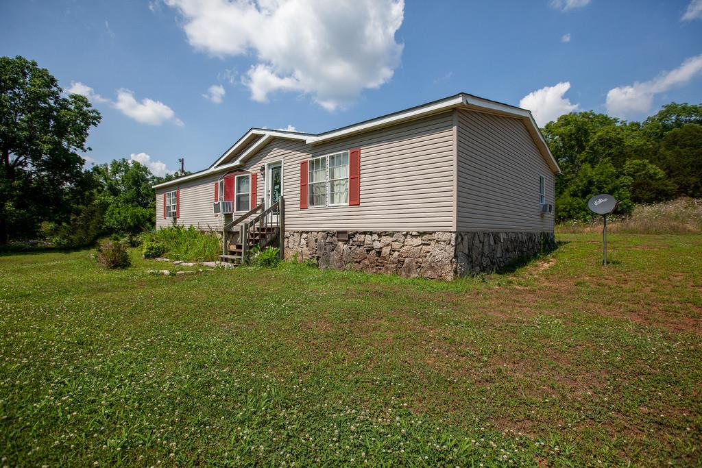 2285 Rick Hight Road Columbia, TN 38401 - Photo 2 of 19 Gallery Image 2