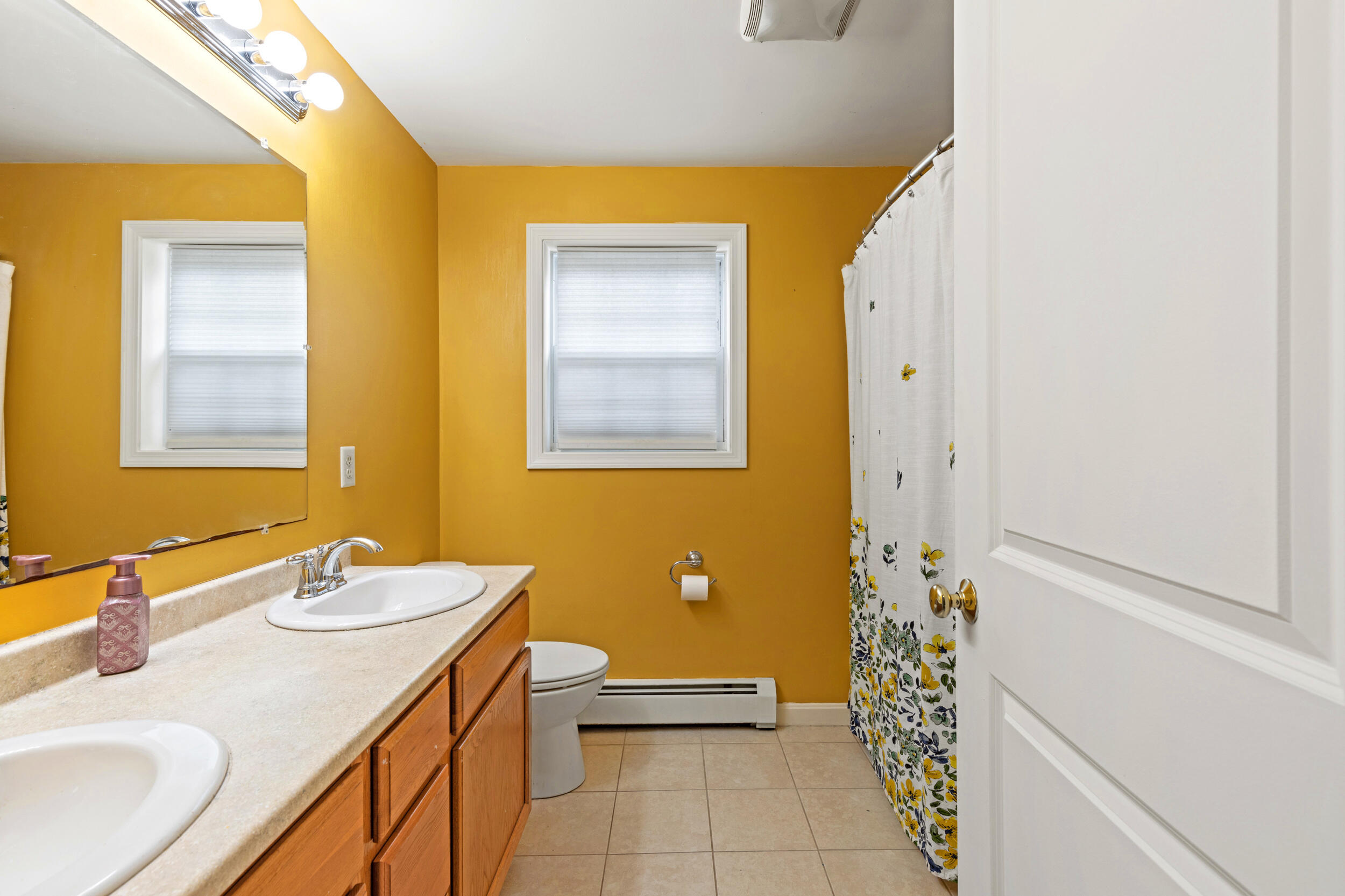 8 Justine's Way Saco, ME 04072 - Photo 17 of 44 45_8 justine_s way saco_032