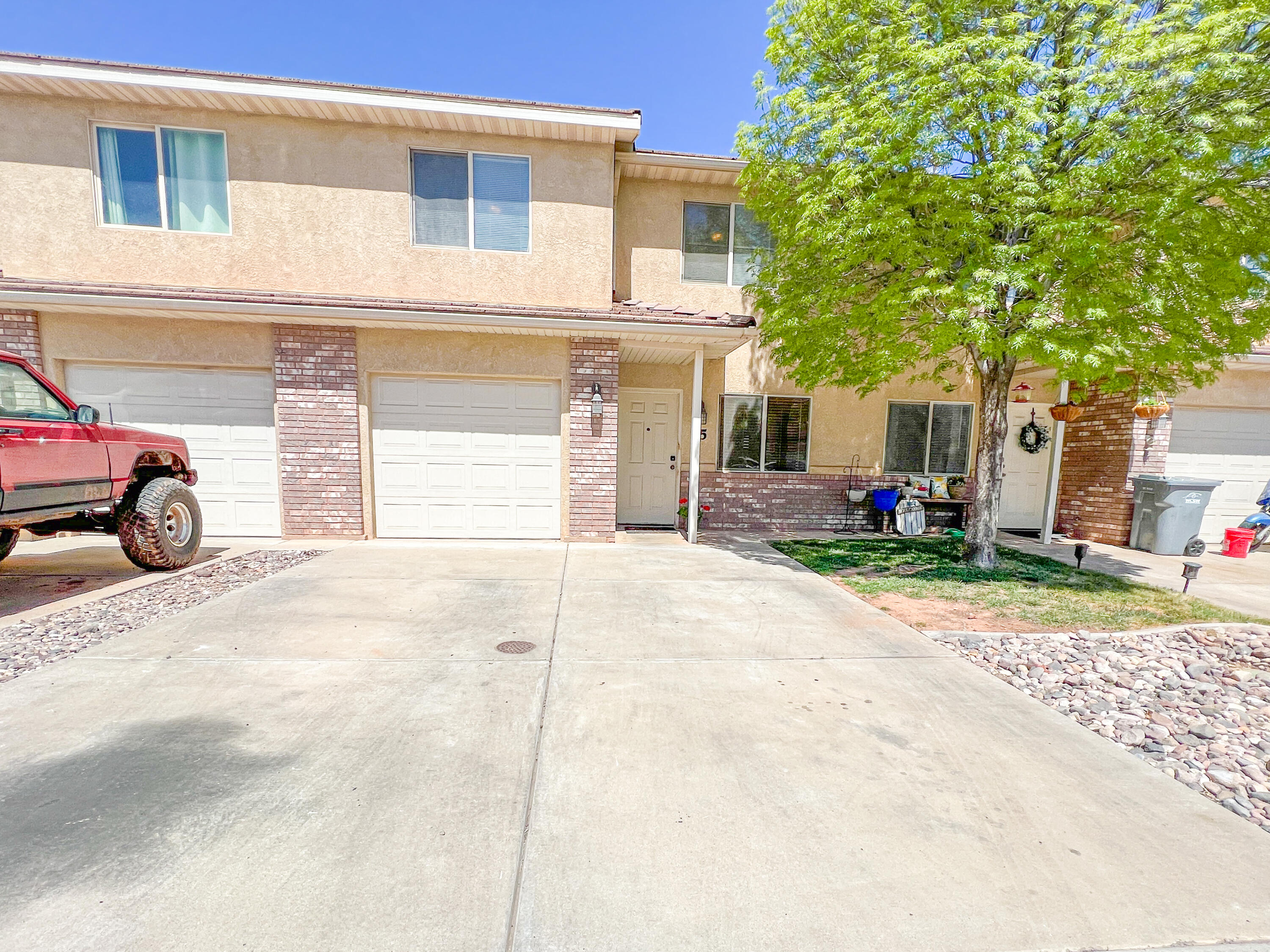 790 North 2720th Street East, Unit 15 St. George, UT 84790 - Photo 1 of 1 IMG_5114