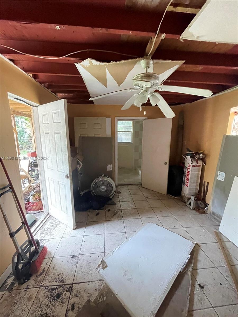 3630 Northwest 98th Street Miami, FL 33147 - Photo 33 of 38 a view of an empty room