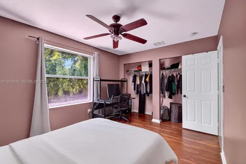 $559,000 | 1579 Briar Oak Drive, Royal Palm Beach, FL 33411