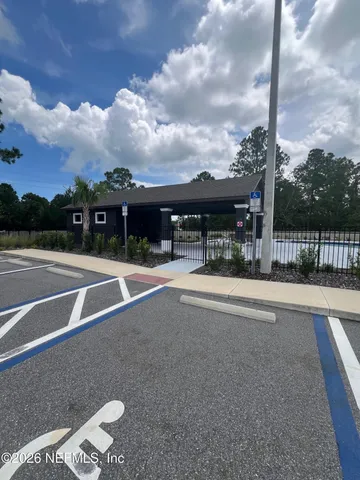 $369,990 | 33 Green Circle, Palm Coast, FL 32164