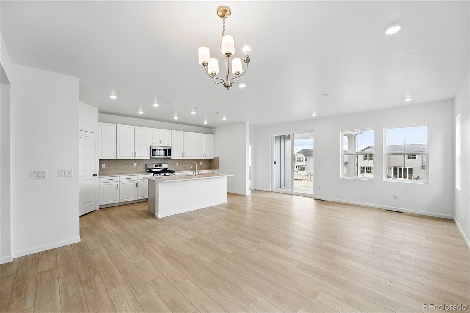 39732 Penn Road Elizabeth, CO 80107 - Photo 8 of 34 Gallery Image 8
