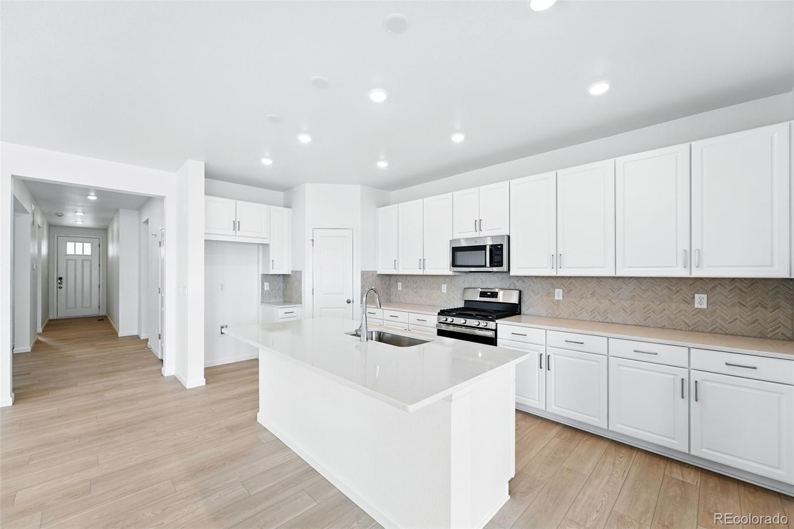 39732 Penn Road Elizabeth, CO 80107 - Photo 10 of 34 Gallery Image 10